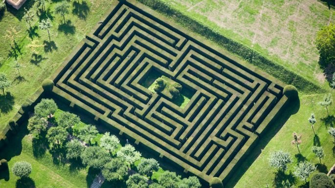 maze puzzles for kids and adults 大象影视传媒制作公司
